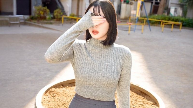 与写真系美女中出PtoM性交！尾崎玲美