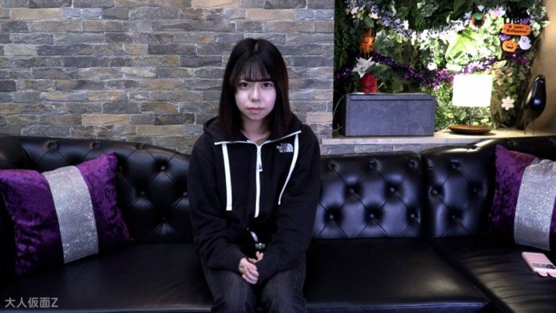 【素人初拍】まな(18) 经验人数2人的超可爱女孩。略显紧张的初次口交,初次玩具,初次内射,初次肛交。因为好几次高潮的样子太可爱了,所以试着连续2小时不休息地持续进攻