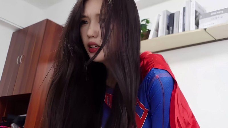 杏吧传媒 女超人为解救朋友被强操轮番凌辱-不纯学妹