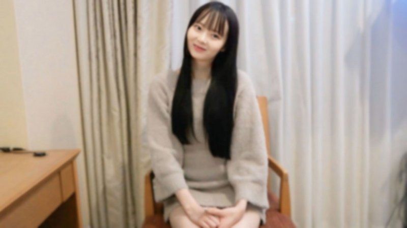 【无码】(极)清纯系纤细美腿美女！超小脸且拥有丝滑美黑髮，人生第一次吞精⤴视觉效果美到极致，天然髮质也最棒！吞精内射 ※附特典高画质