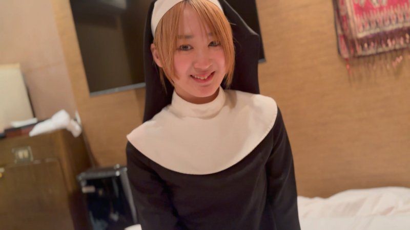 对可爱到不行的修女做了无套性爱并颜射